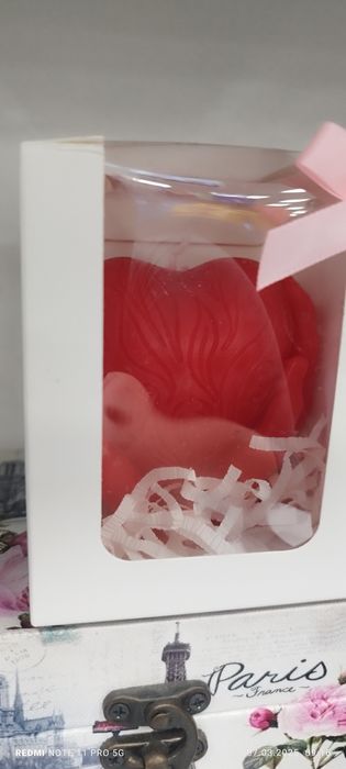 Свещи в различни форми