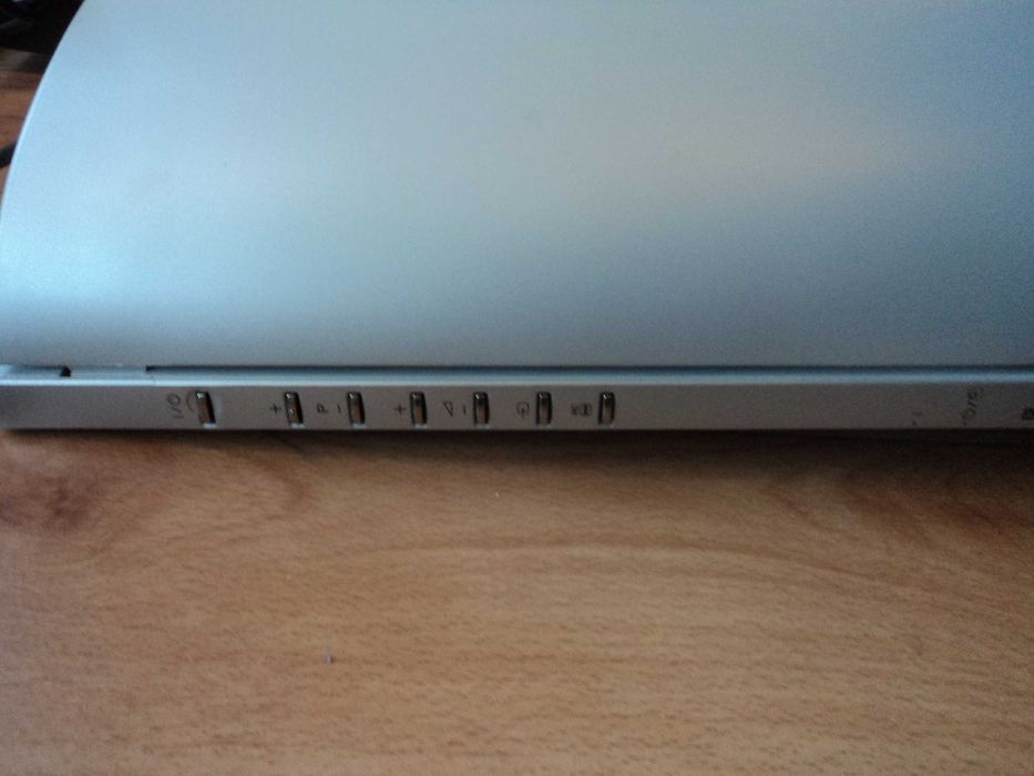 Телевизор SONY WEGA  KLV-17HR3