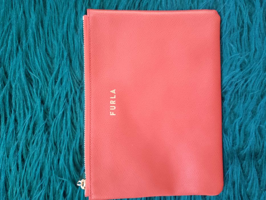 Клъч FURLA в цвят бордо