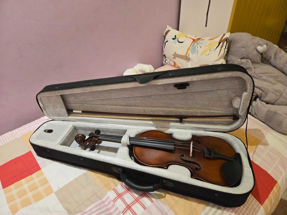 Цигулка нова за дете