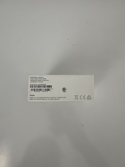 Airpods 4