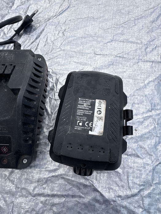 Inracarcator si bateire parkside 18v