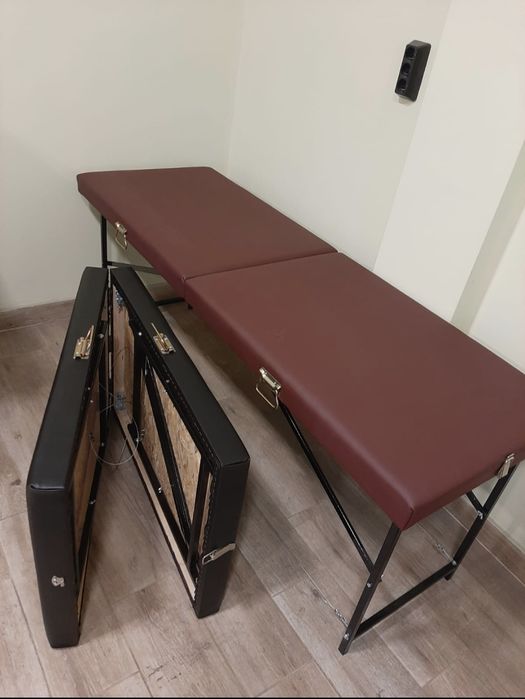 Козметична сгъваема кушетка