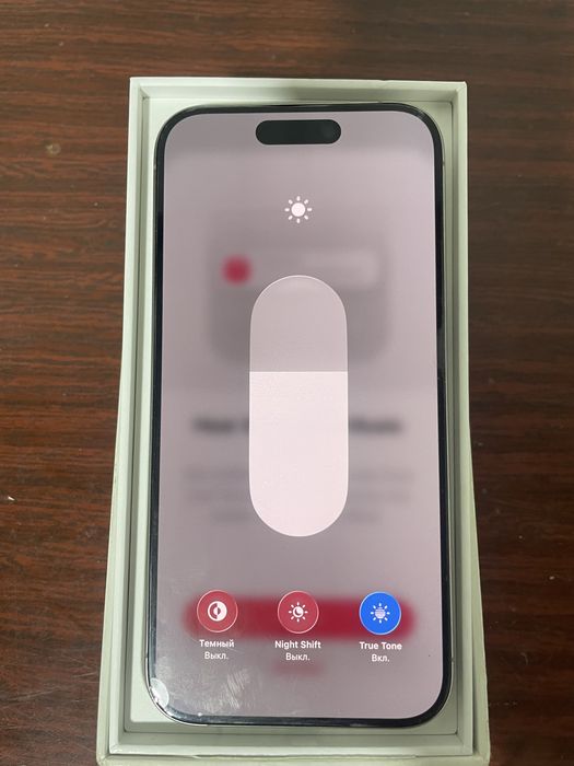 Iphone 15 pro natural titanum