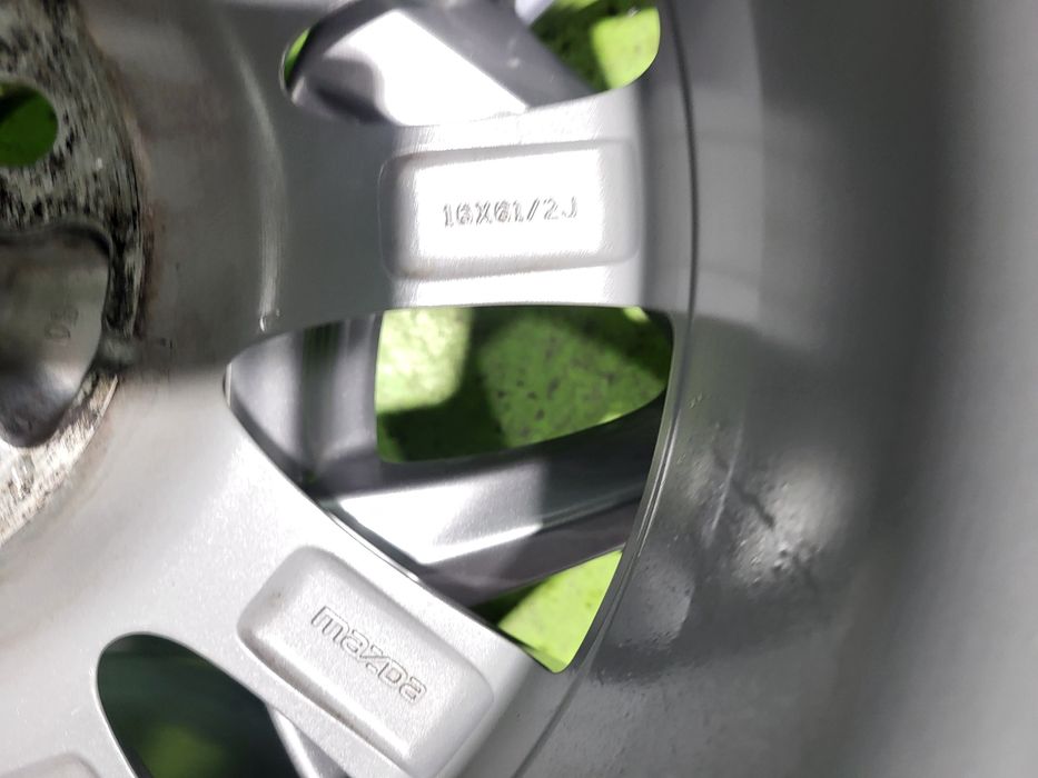 16 5x114.3 Mazda лети джанти 5х114.3