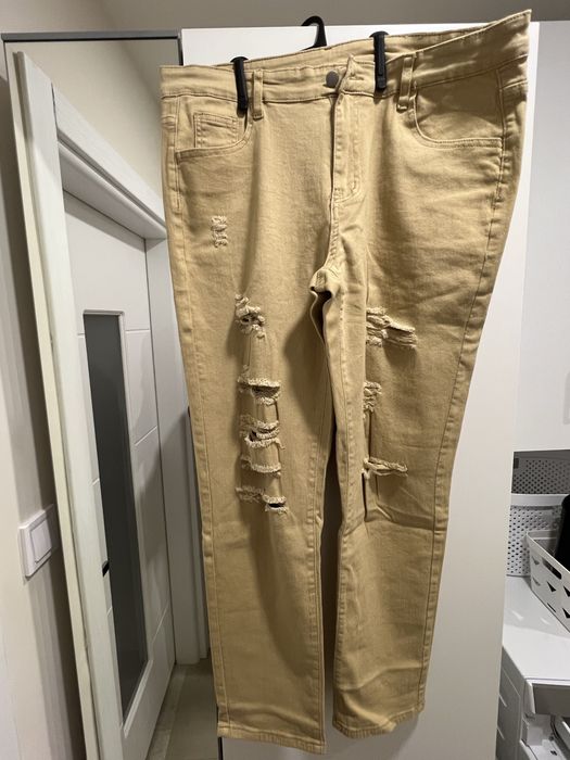 Мъжки бежави дънки