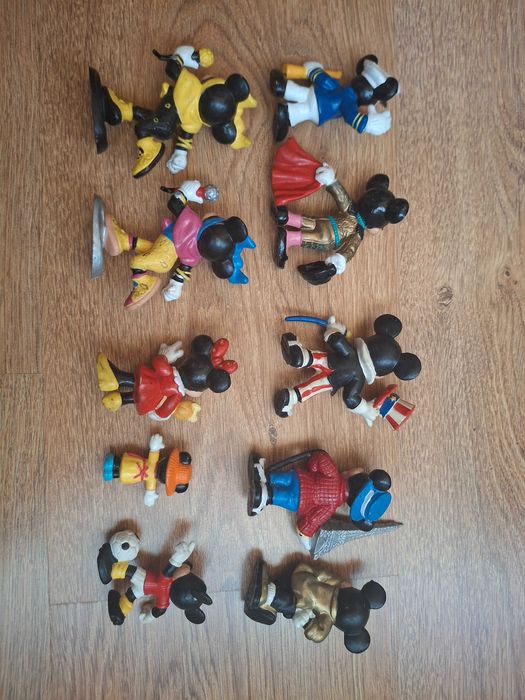 Lot 10 figurine Mickey Mouse