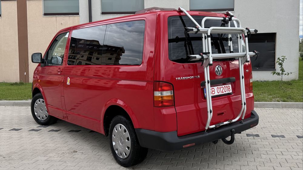 VOLKSWAGEN Transporter 2005 — imagine 3