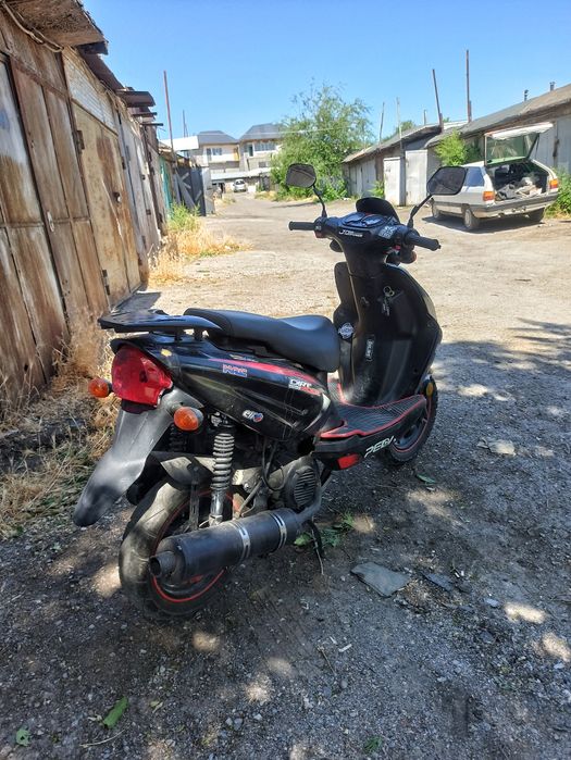 Скутер  PEDA RU8