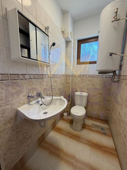 Дава се под наем Етаж от къща в Варна, Бриз - 120 кв.м за 797.64 € - Снимка #8