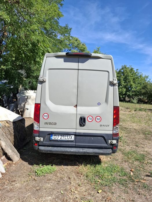 Vând iveco daily, 6 plus 1 locuri, plus marfa, 3.0 d, 2016, euro 6