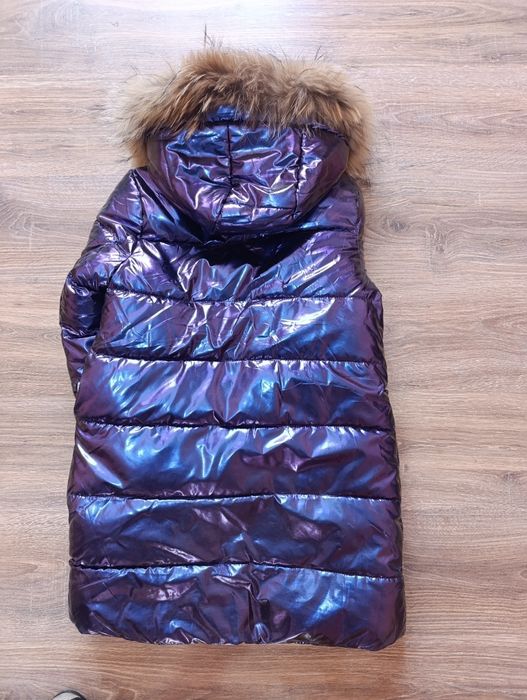 Теплая куртка для девочки на рост 140