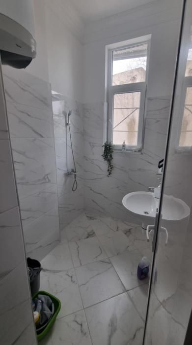 Дава се под наем Къща в Пловдив, Център - 90 кв.м за 1200 € - Снимка #7