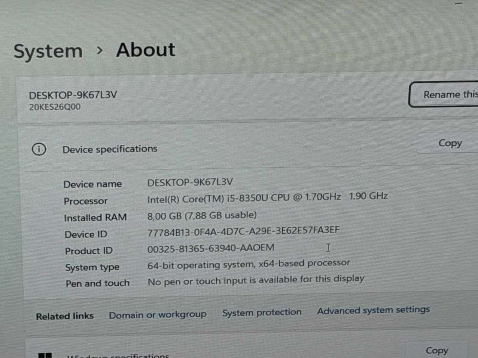lenovo Thinkpad x280 i5-8350U/8RAM/256SSD/Intel UHD Graphics/Full HD