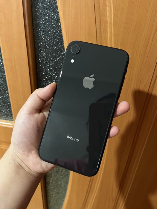 Айфон ХР 64гб в отличном