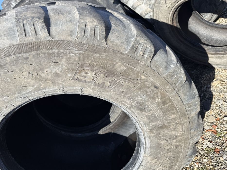 600/55r26,5 bkt remorca