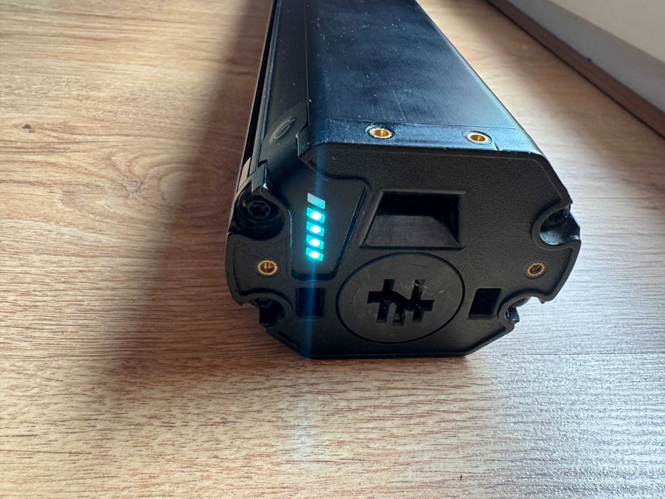 Bosch PowerTube 750 Wh Smart batt/хоризонтална смарт батерия/20 цикли