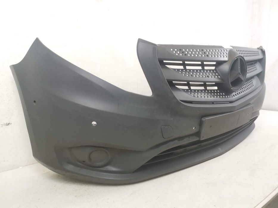 Предна броня Мерцедес-Бенц Вито / Mercedes-Benz Vito W447 с оригинална