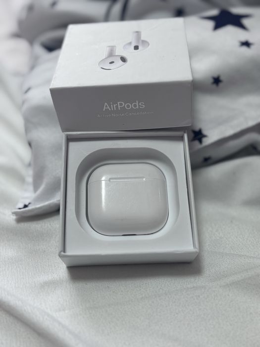 Vand Apple AirPods 4