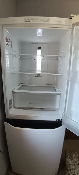 2х камерный холодильник LG