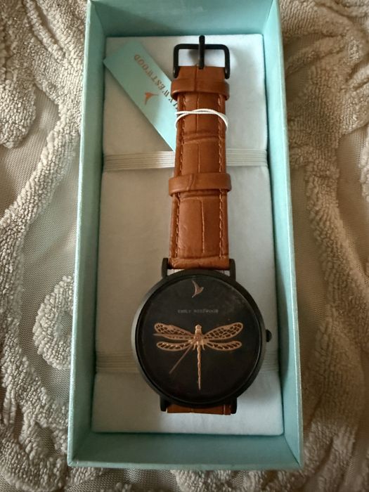 Часовник Emily Westwood нов