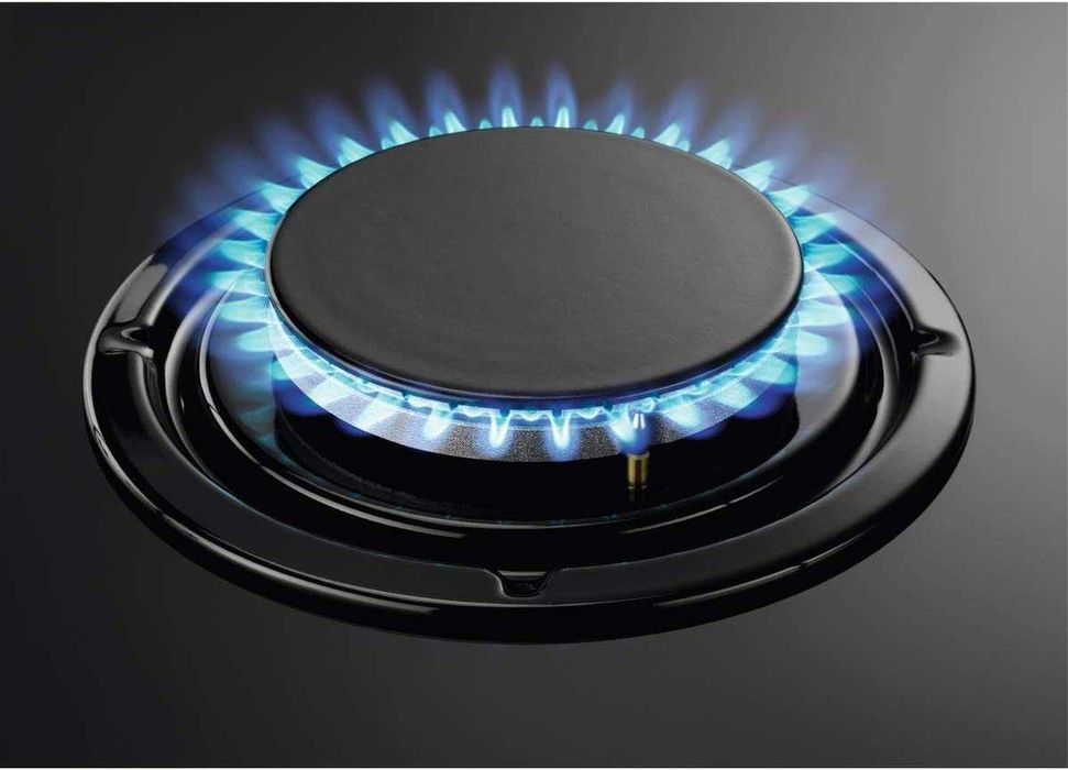 Нов! Газов/керамичен плот/котлони за вграждане Hotpoint Ariston