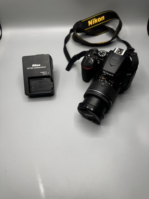 Nikon D3500 DSLR 24.2MP + obiectiv AF-P 18-55mm VR