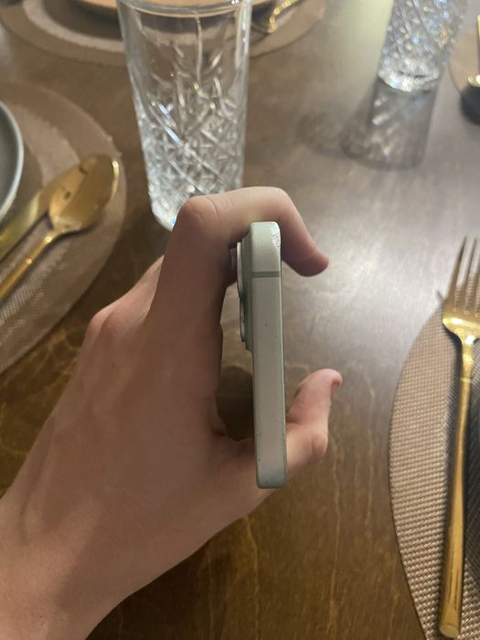 iphone 15 в хорошем сост