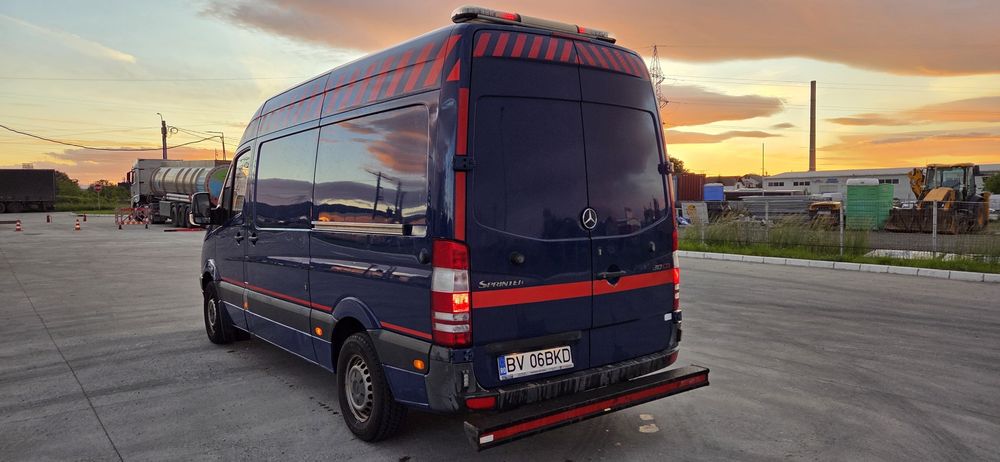 Mercedes sprinter. Atelier mobil vulcanizare omologat RAR. Preț fără TVA
