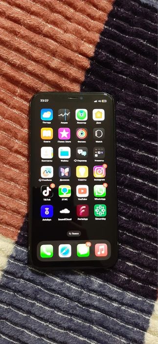 айфон хр в хорошем состоянии