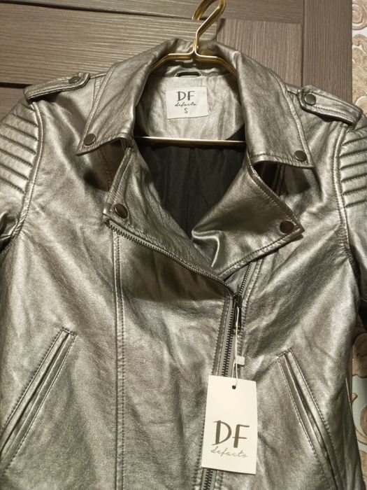 Женская одежда кож куртка 46р 48р