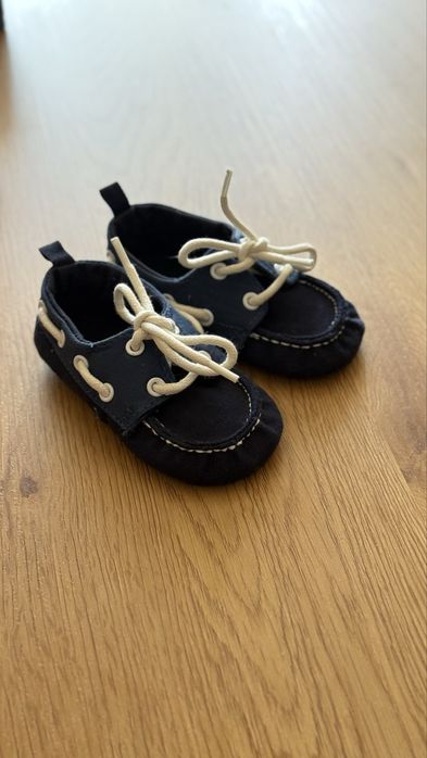 Бебешки обувки на Obaibi, Converse, BabyGap