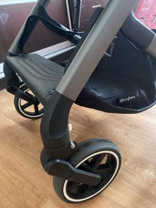 коляску Cybex Balios S-Lux