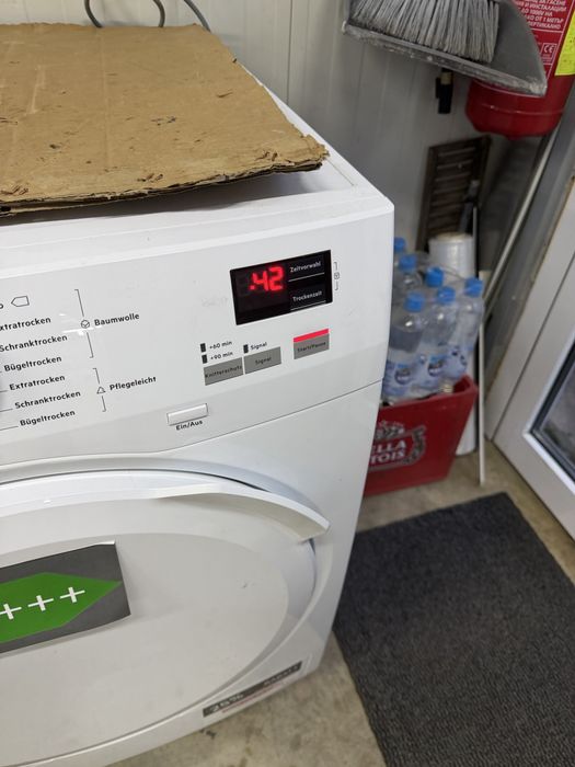 Сушилня 8кг Aeg serie 7000 А+++ термопомпа GERMANY гаранция