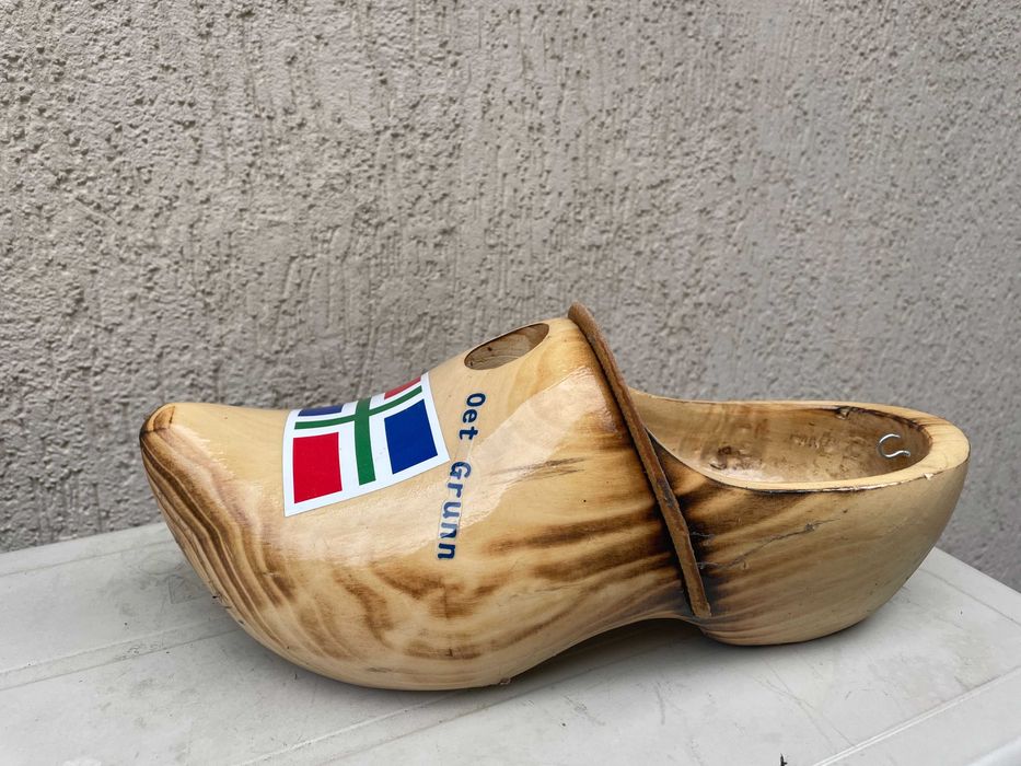 Дървено сабо сувенир Къщичка за малки птици  Дърво  Холандия