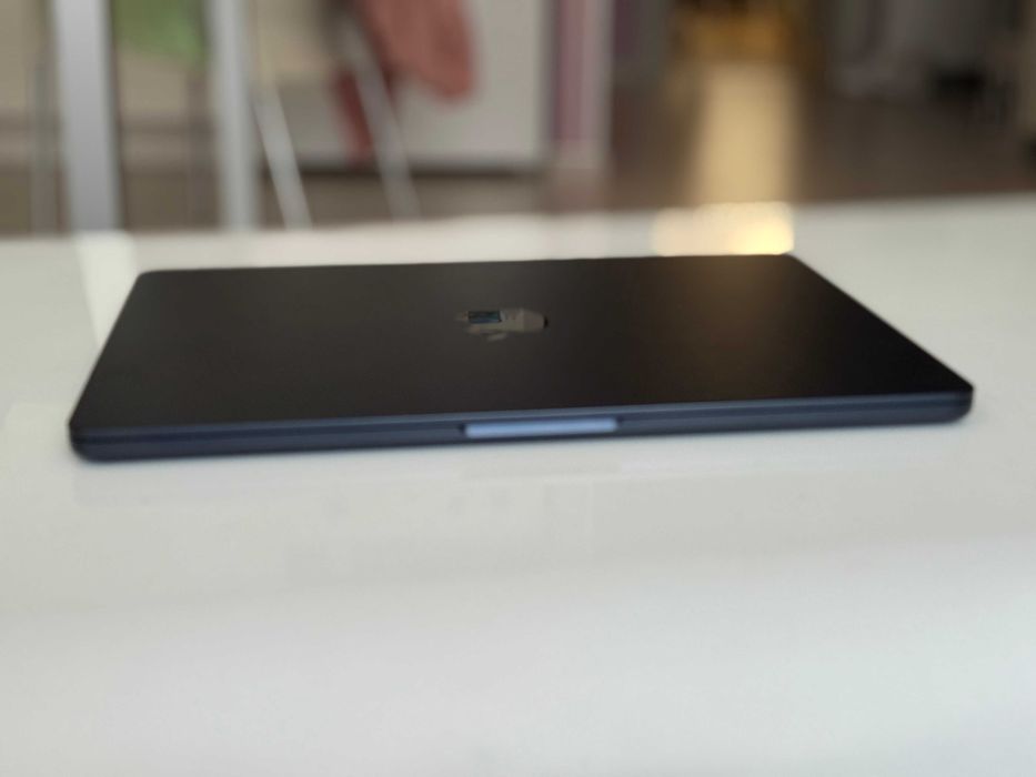 MacBook Air 13" M2, Midnight – 8GB RAM, 512GB SSD