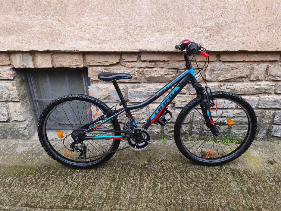 Велосипед детски 2 бр. 24" & 26"