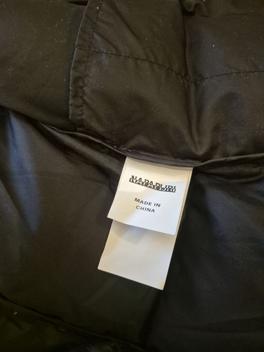 Geacă puf NAPAPIJRI, mărime M