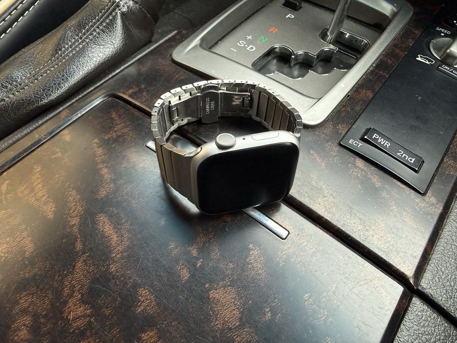 Продам часы Apple watch 9 silver 45 mm
