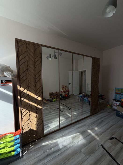 Продам длинный шкаф от Doğtaş из дерева