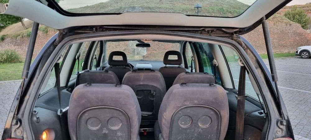 Seat Alhambra 7 Locuri Clima Functionala Se oferă fiscal pe loc