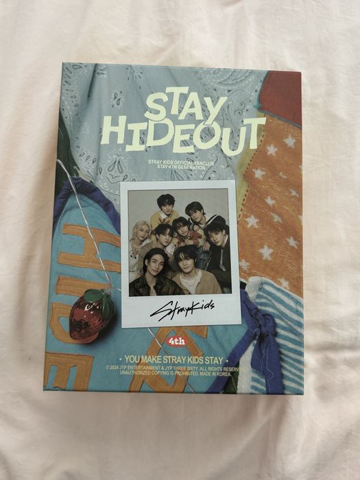 Stray Kids 4th Gen Fanclub Membership Kit - с фотокарти