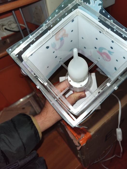 Veioza camera copilului