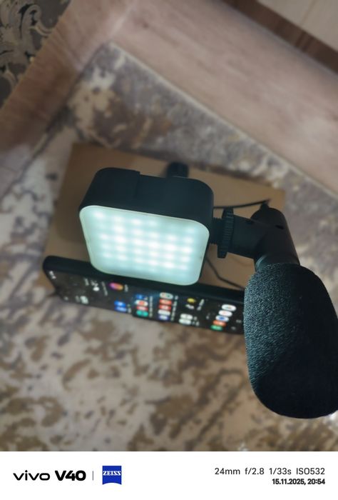 набор 5-в-1 с штативом, светодиодная лампа, микрофон и крепление