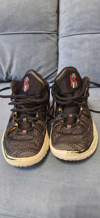 Кроссовки баскетбольные