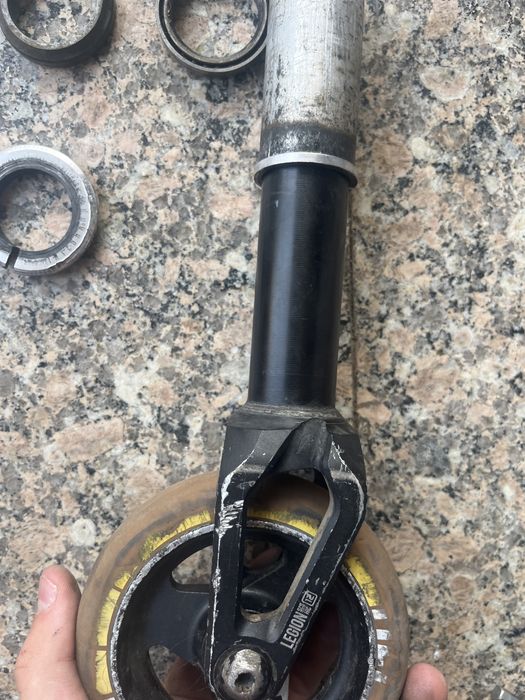 Трюковой самокат