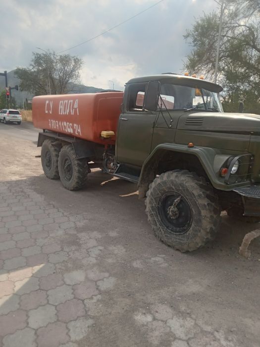Продам водовоз зил 131