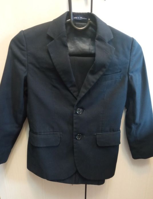 Школьная форма на мальчика  7-8 лет