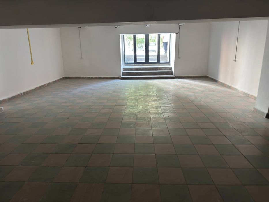 Dokon ijaraga beriladi 400$ kiyim kechak oziq ovqat va hokazo faqat