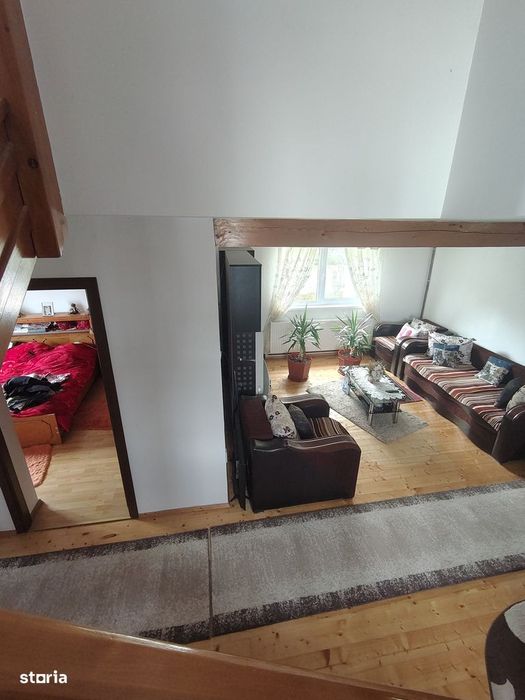 Casa singur in curte in Tocile, Sadu P+M, mobilata si utilata